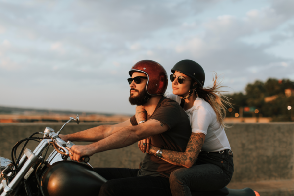 motorcycle_1272841282