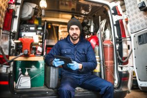 Helping Tradespeople with Business Insurance